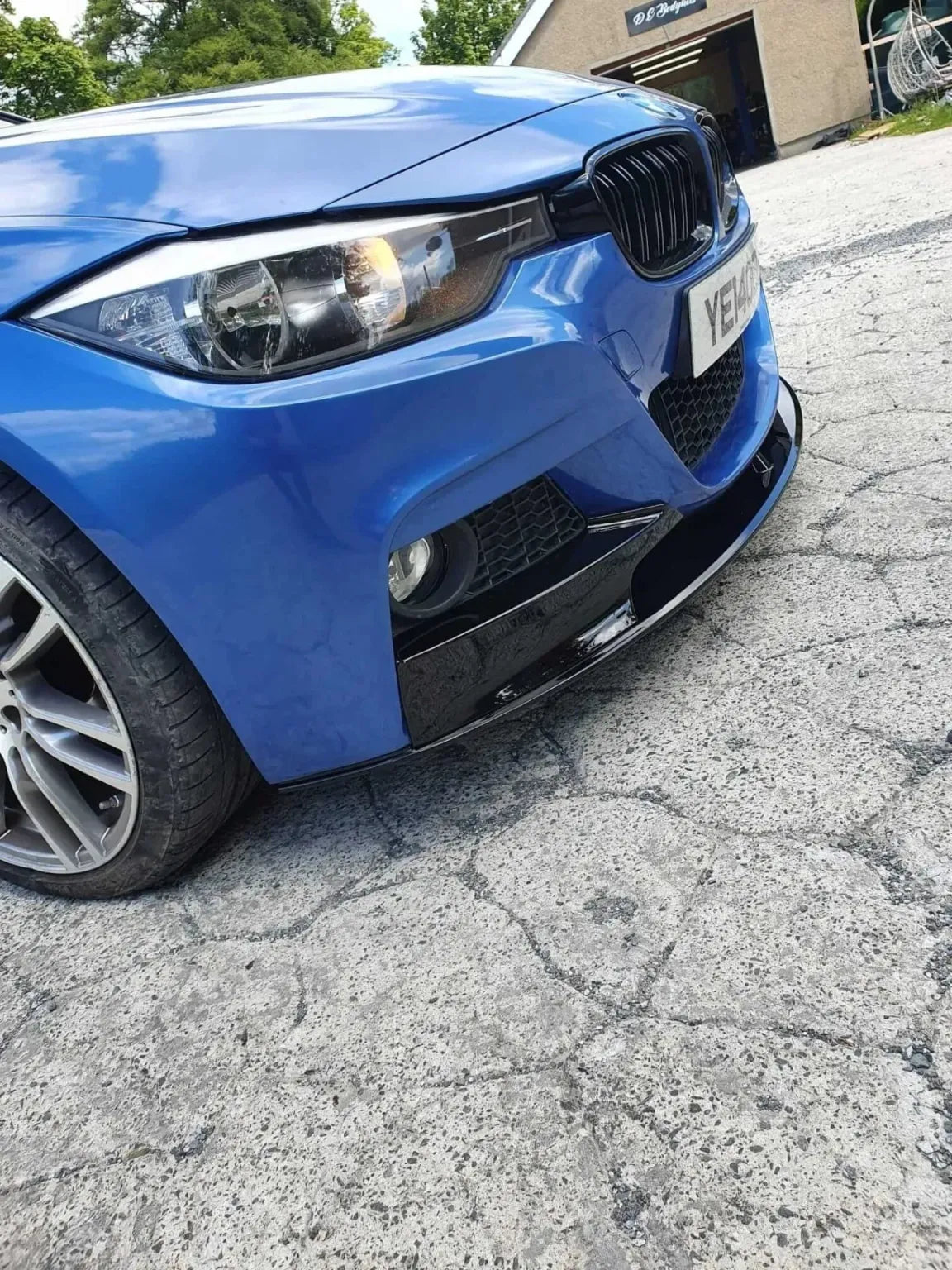 BMW F30 M-PERFORANCE FRONT SPLITTER