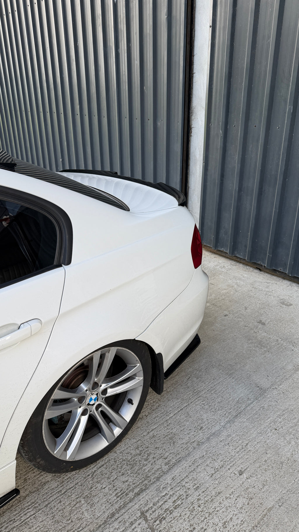 BMW E90 Gloss Black M4 Style Boot Lip Spoiler 2004-2012