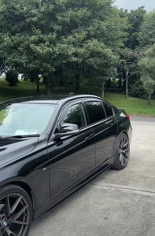 BMW F10 / F11 Side Extensions