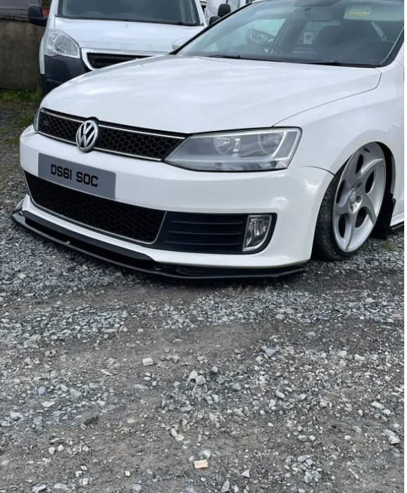 Mk6 & Mk6.5 Jetta Gli front splitter gloss black
