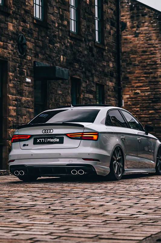 Audi 'RS3 Look' A3 S3 RS3 8V Saloon Gloss Black M4 Style Boot Spoiler 2013-2020